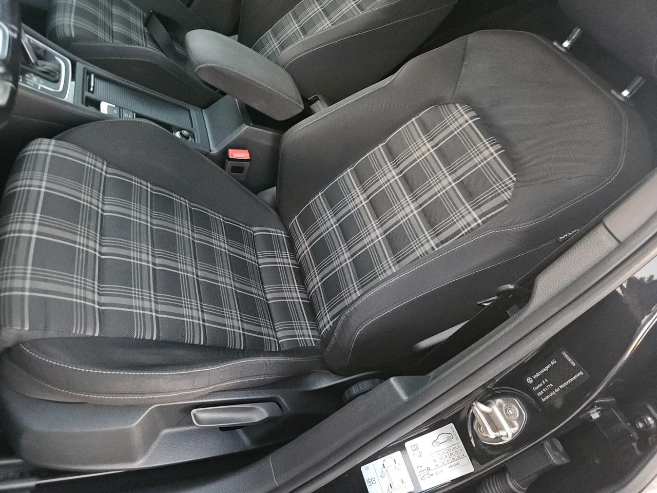 Volkswagen Golf GTD 2.0 TDI DSG 5p. BlueMotion Technology