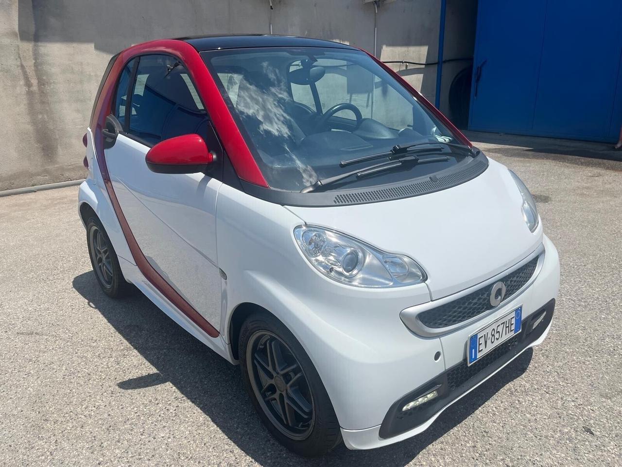 Smart for two 1.0 mhd/71 cv- km 69000-2014