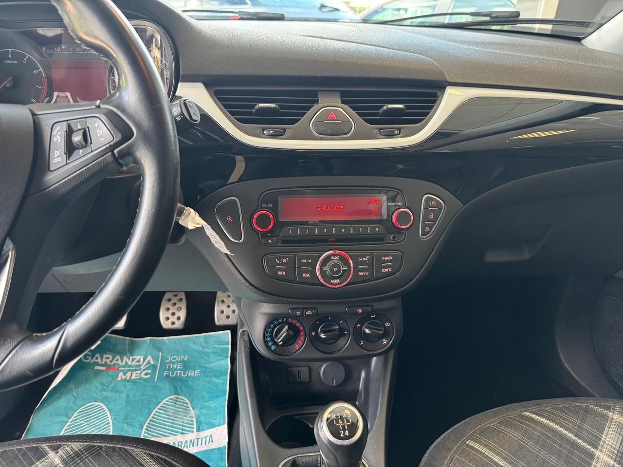 Opel Corsa 1.4 90CV Start&Stop aut. 5 porte n-Joy