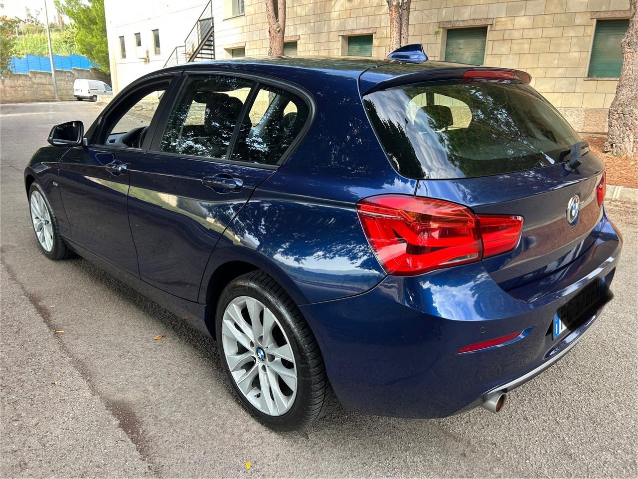 Bmw 116 116d 5p. Sport