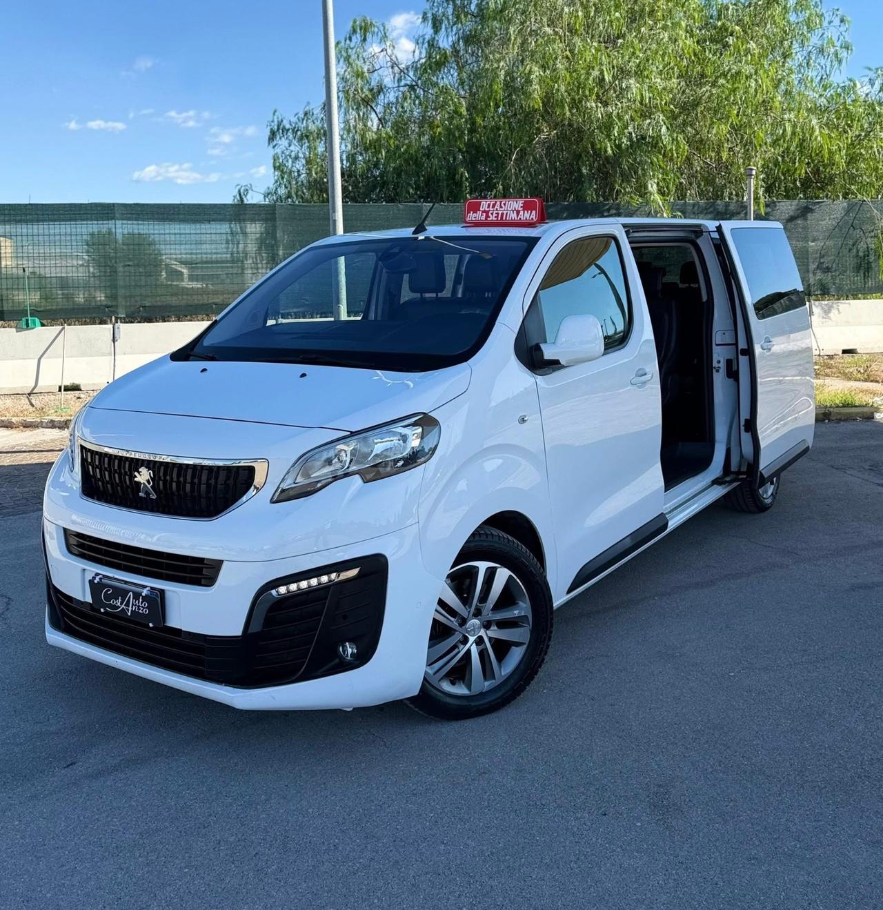 Peugeot Traveller BlueHDi 180cv EAT8 Long Allure 9 POSTI