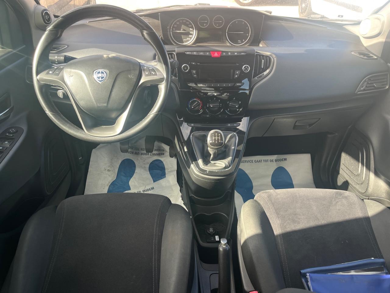 Lancia Ypsilon 1.3 MJT 16V 95 CV 5 porte S&S Gold