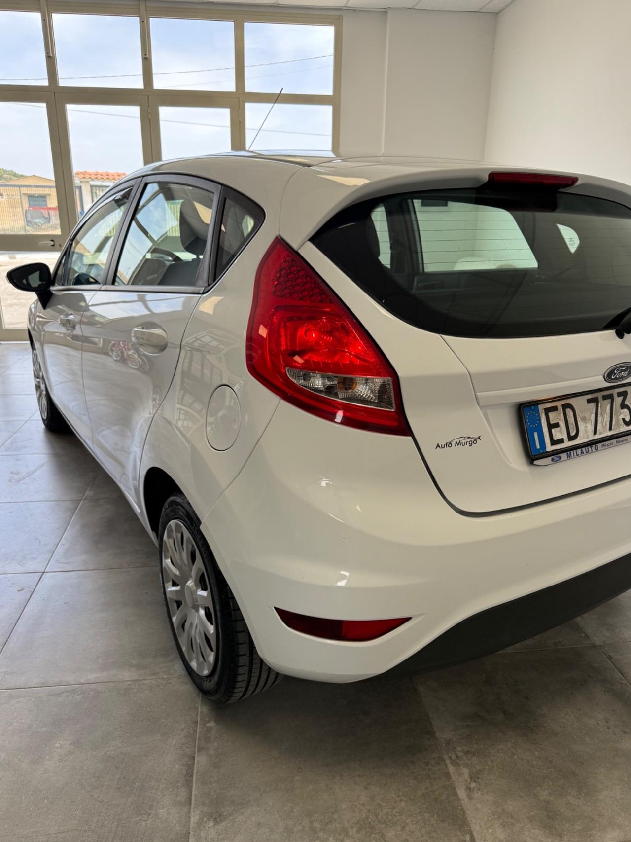 Ford Fiesta Fiesta+ 1.4 TDCi 70CV 5 porte