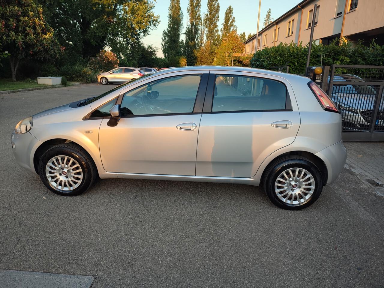 FIAT GRANDE PUNTO EVO 2014 A METANO ECONOMICA