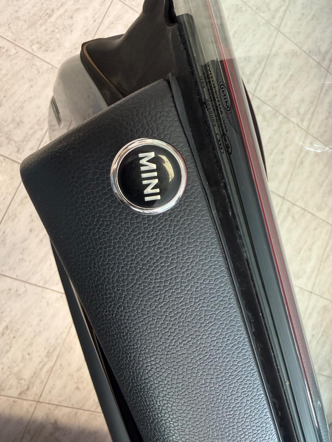 Mini 2.0 Cooper S Essential PERFETTA PREZZO REALE