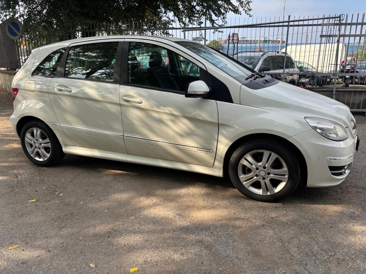 Mercedes-benz B 180 CDI Premium