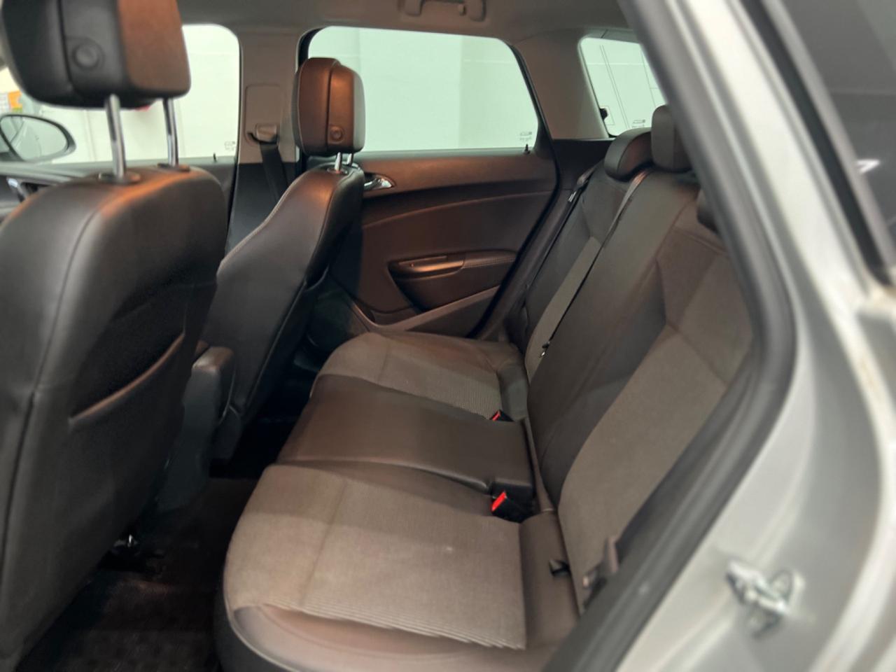 Opel Astra 1.6 CDTI E Sports Tourer 2015