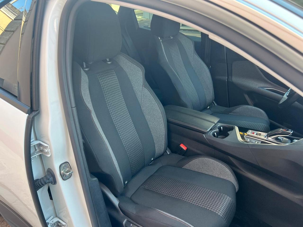 PEUGEOT 3008 ALLURE 1.5 130CV NAVI CRUISE CAM ANNO 2021