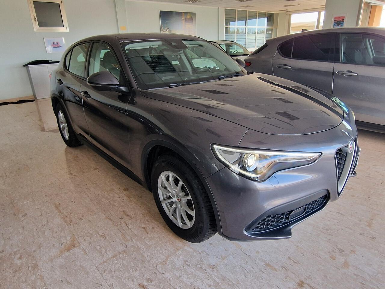 Alfa Romeo Stelvio 2019