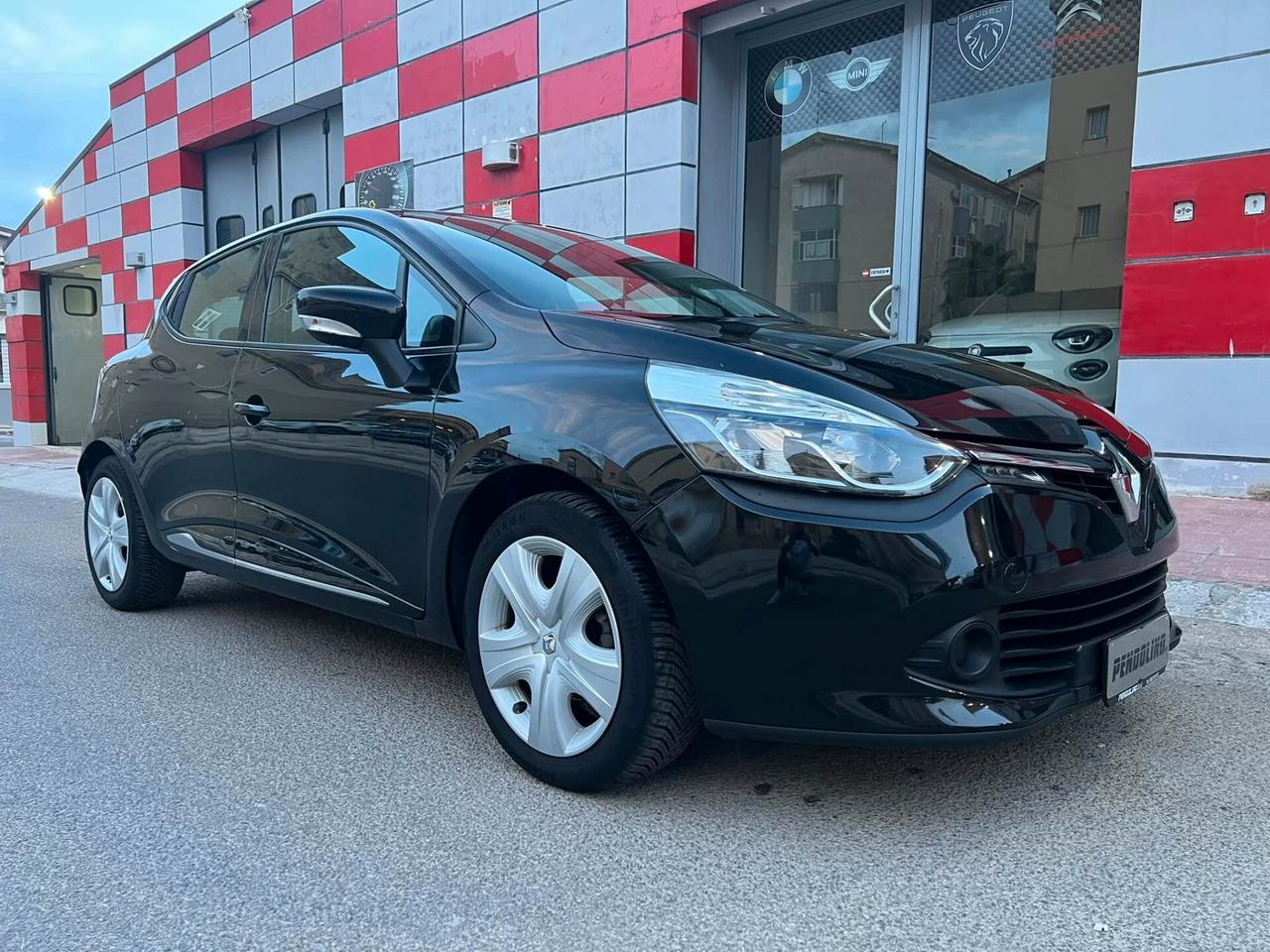 Renault Clio 1.2 75CV 5 porte Live