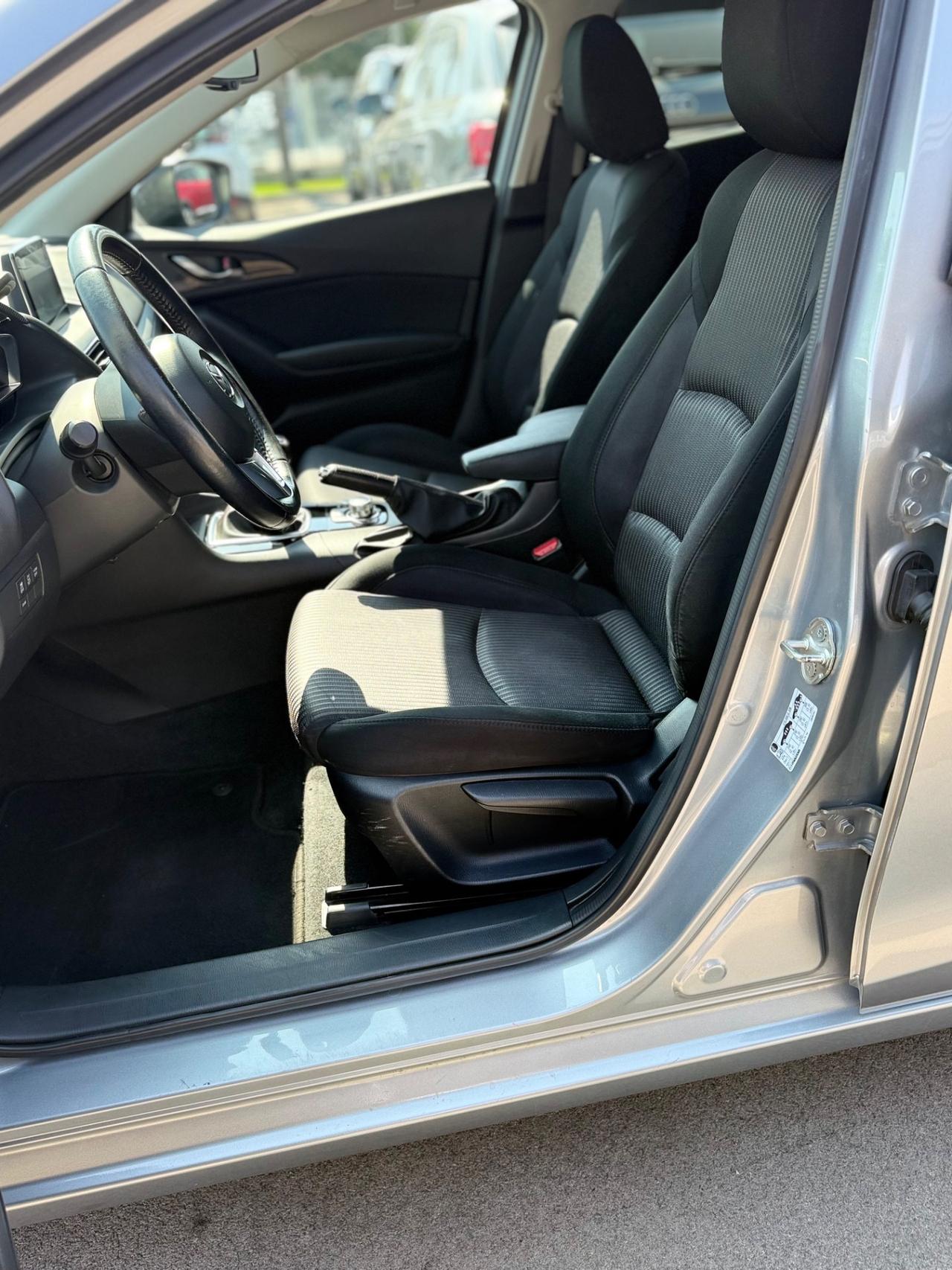 Mazda 3 Mazda3 2.2 Skyactiv-D Exceed