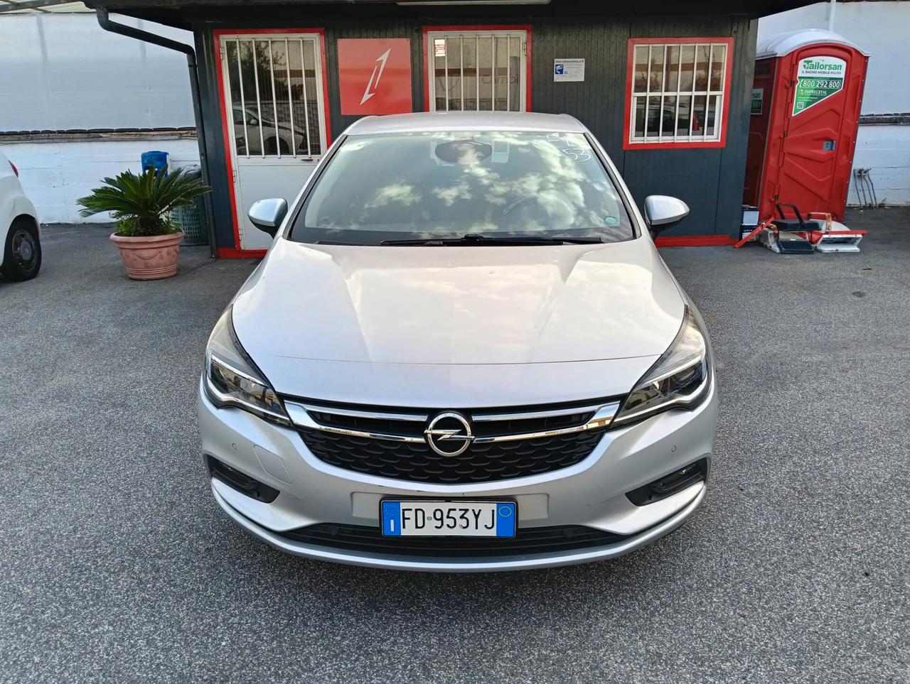 Opel Astra 1.0 Turbo ecoFLEX Start&Stop 5 porte Innovation