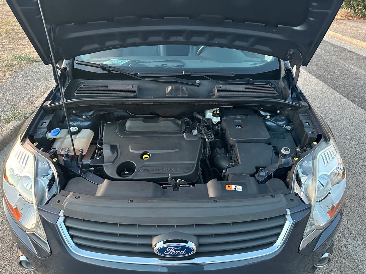Ford Kuga 2.0 TDCi 163 CV 4WD Titanium
