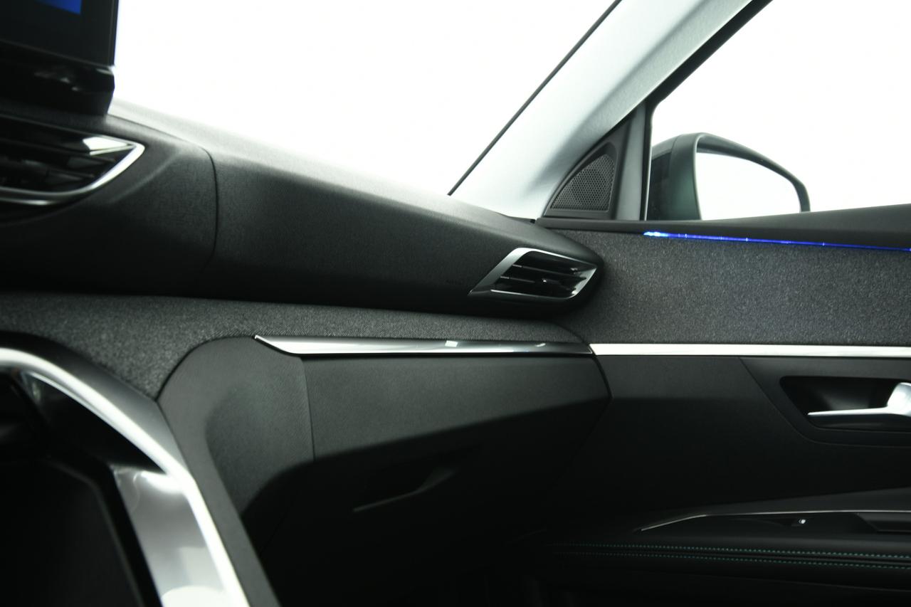 PEUGEOT 5008 1.5 bluehdi Allure Pack s&s 130cv eat8 CAMERA+APP CONNECT