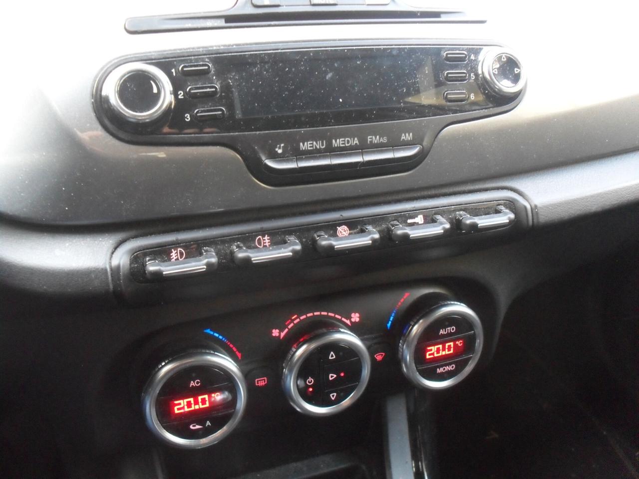 Alfa Romeo Giulietta 1.4 Turbo MultiAir Distinctive