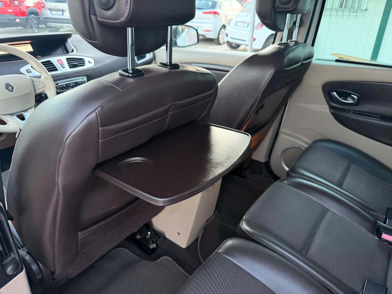 Scénic 2.0 dCi 150CV Proactive Luxe (automatica)