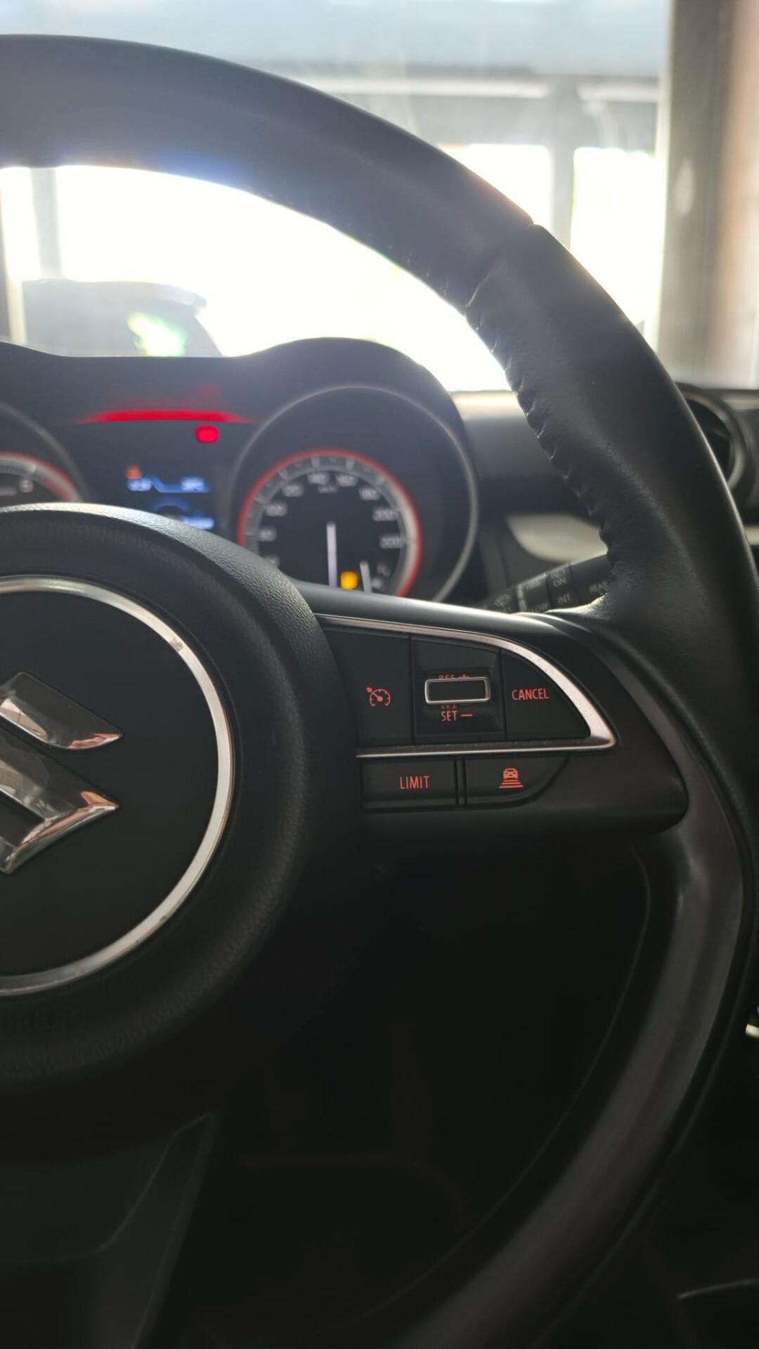 Suzuki Swift 1.2 Hybrid