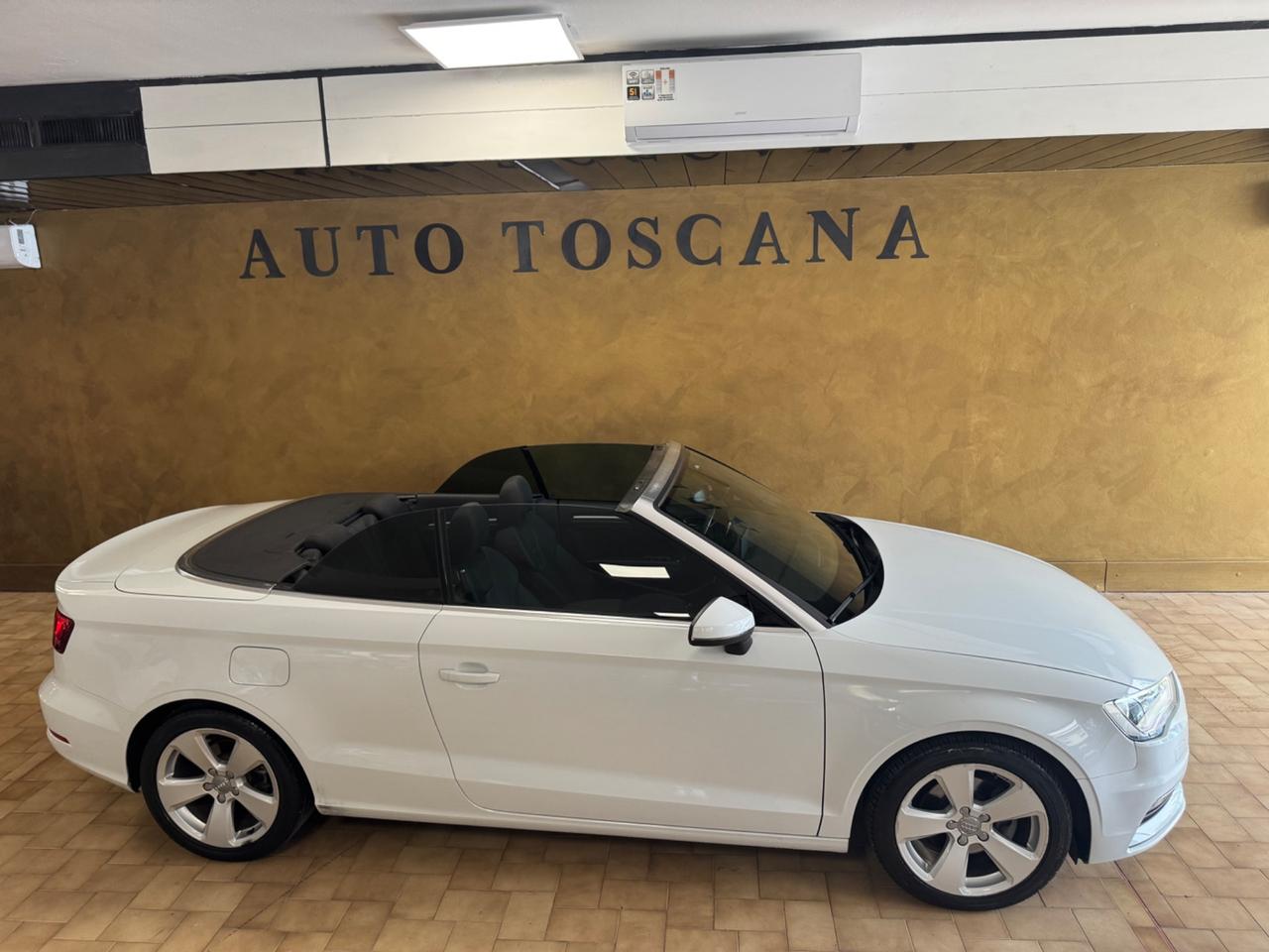 Audi A3 Cabrio 2.0 TDI clean diesel Attraction