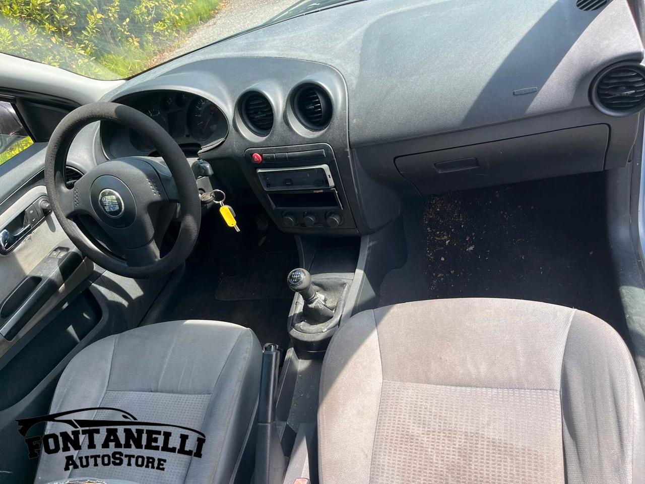 Seat Ibiza 1.2 12V 3p. Stella