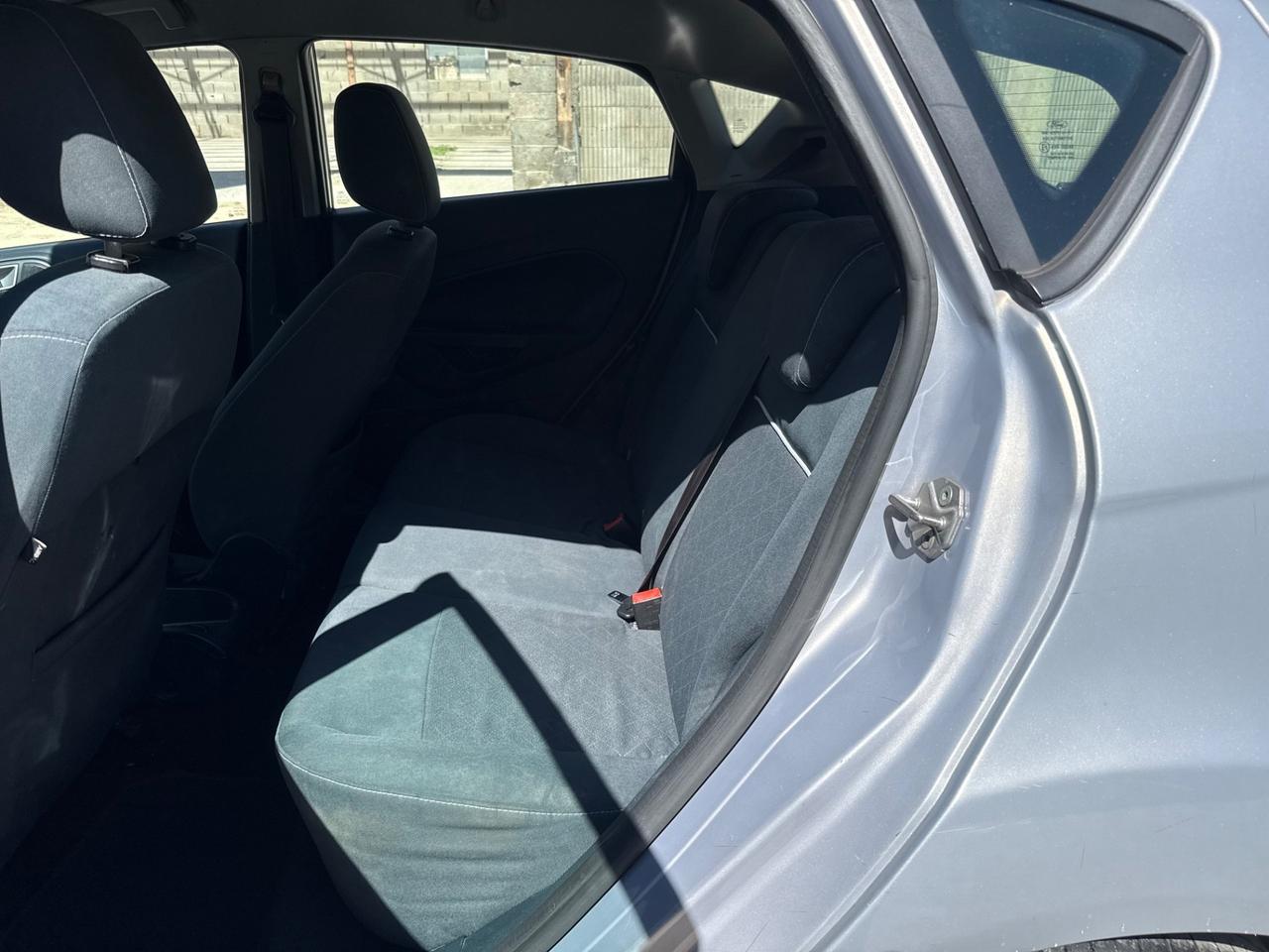 Ford Fiesta 1.4 TDCi 70CV 5 porte Titanium