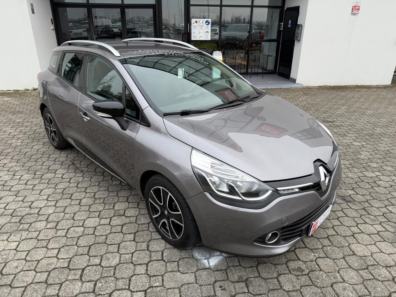 Renault Clio Sporter 1.5 dCi|CERCHI IN LEGA|NEOPATENTATI