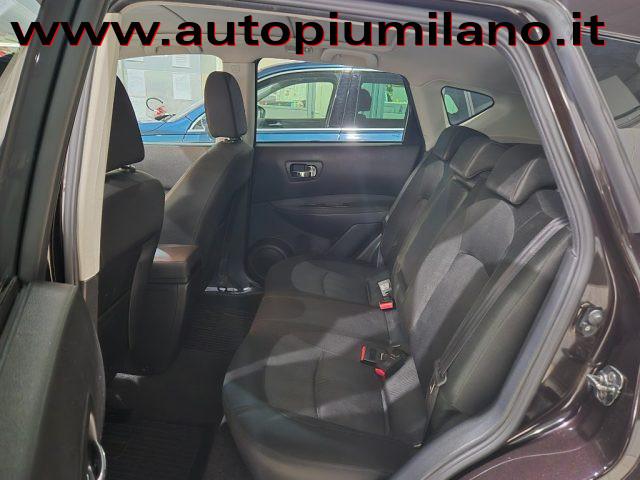 NISSAN Qashqai 2.0 dCi DPF 4WD aut. n-tec