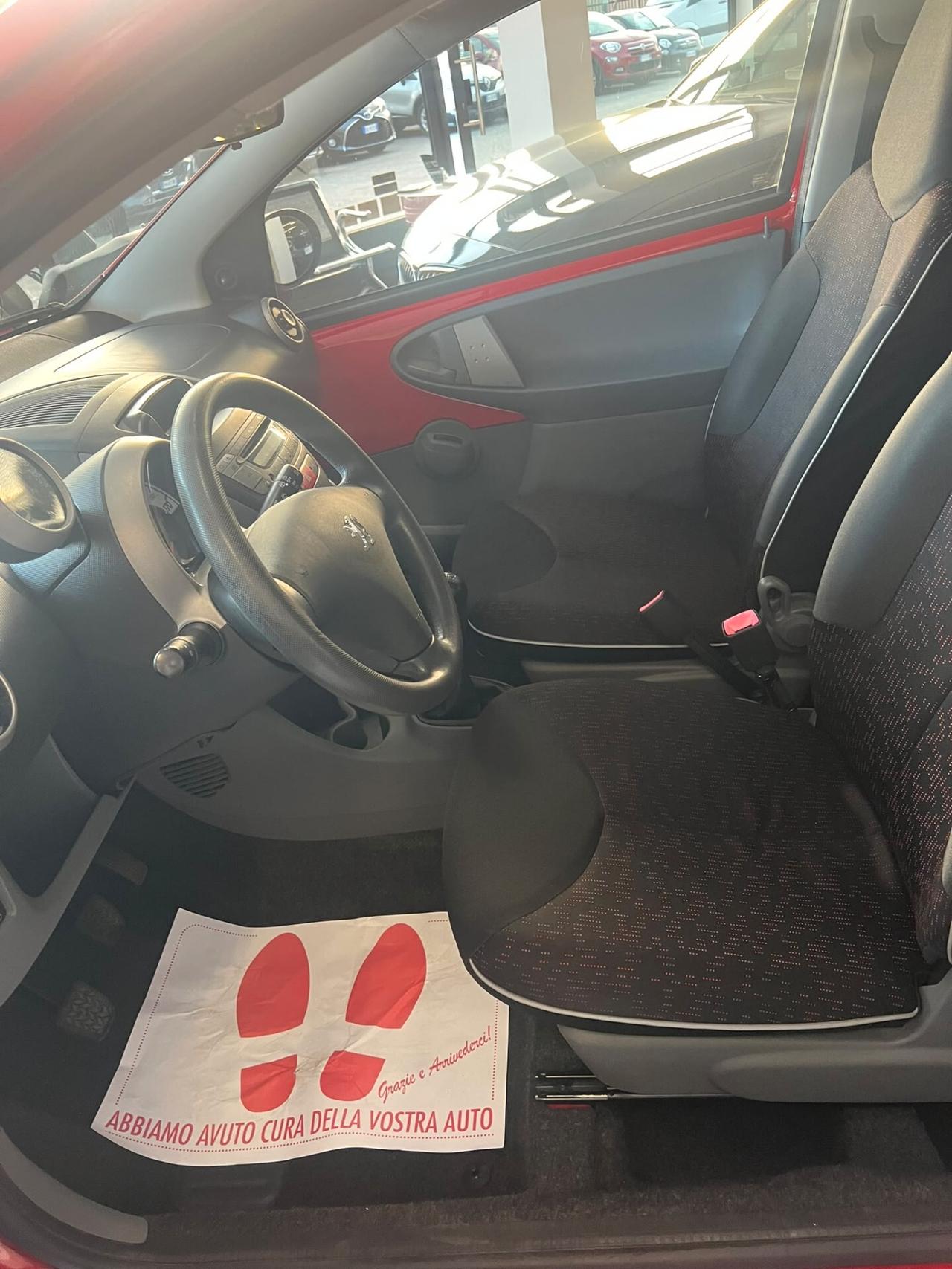 Peugeot 107 1.0 68CV 5p. Plaisir