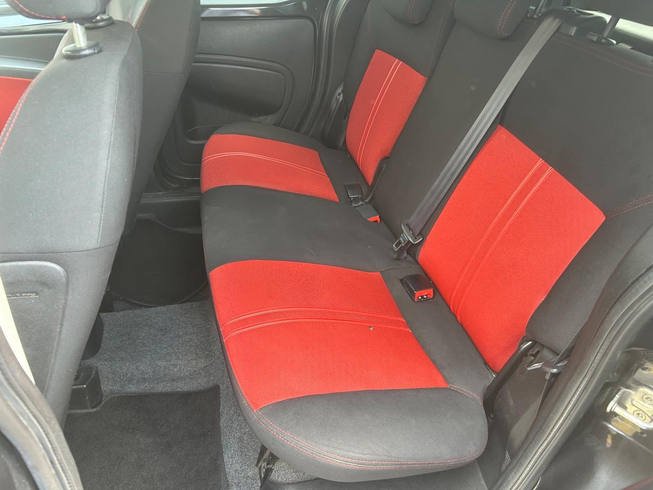 Fiat Qubo 1.3 MJT 95 CV Trekking