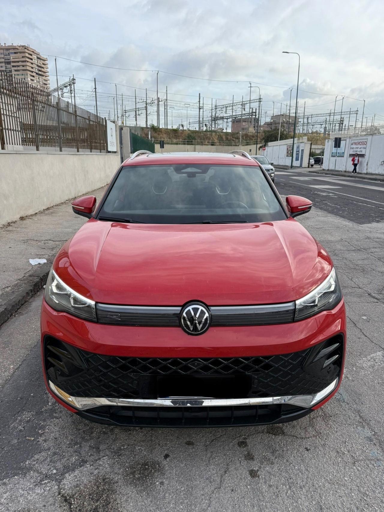 Volkswagen Tiguan 1.5 TSI eHybrid DSG R-Line Plus