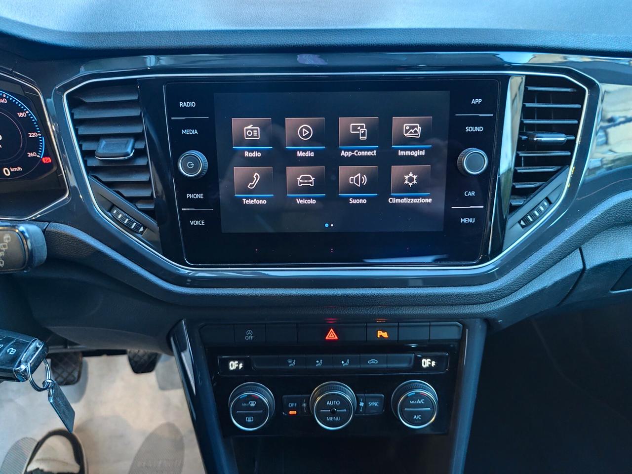 Volkswagen T-Roc 1.6 TDI 115CV DIESEL PERFETTA