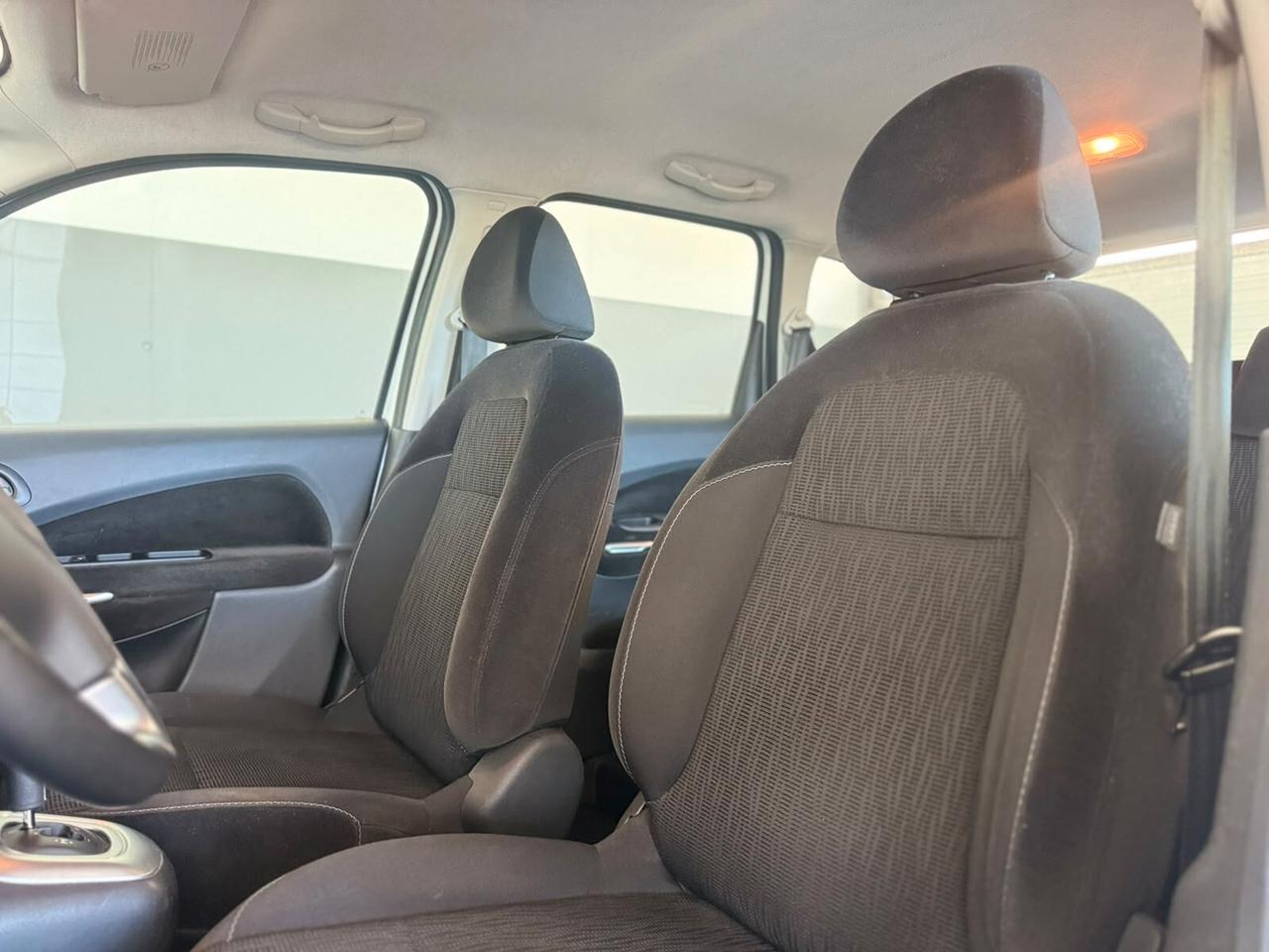 Citroen C3 Picasso 1.6 HDi automatico