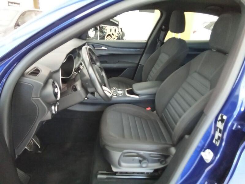 Alfa Romeo Stelvio 2.2 TD 160 CV Super Business AT8 RWD