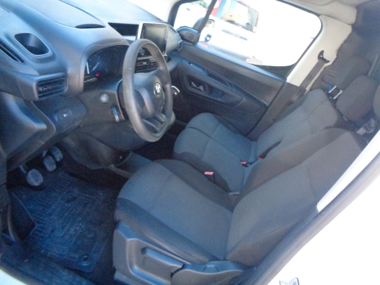 Toyota Proace City 1.5D 100 CV S&S PC 5p. Comfort DA RIVEDERE CARROZZERIA
