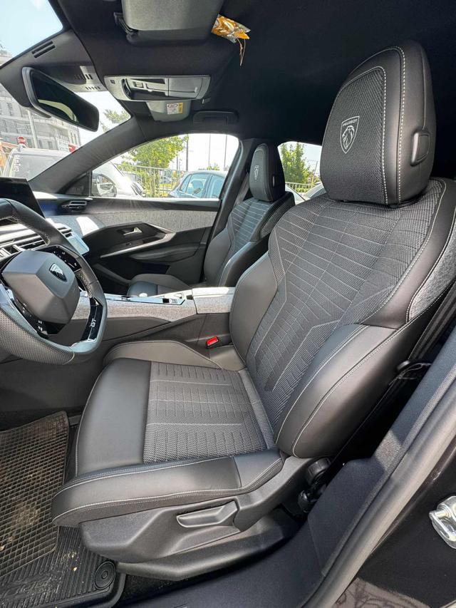 PEUGEOT 3008 Hybrid 136 e-DCS6 GT
