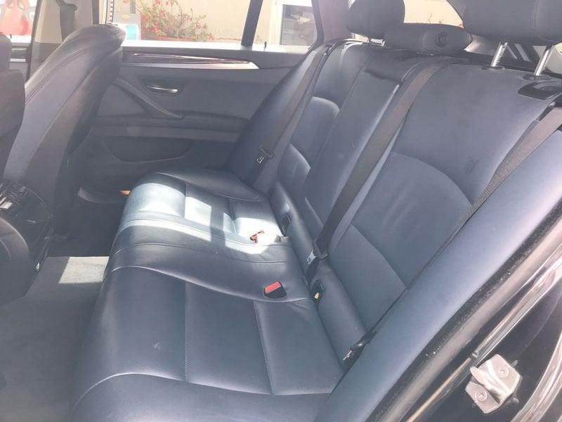 BMW Serie 5 Touring 520d Touring Business aut.