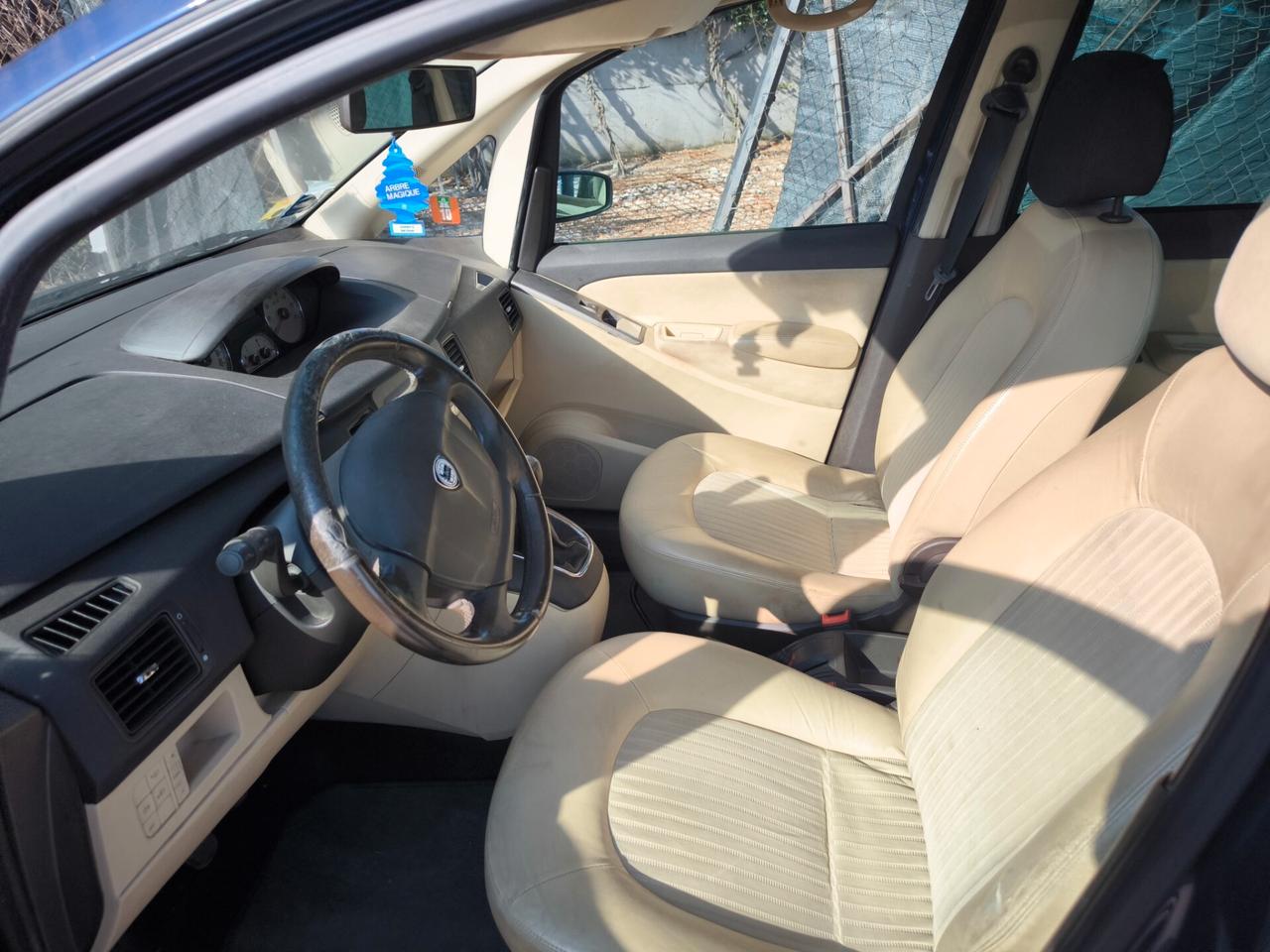 Lancia MUSA 1.9 Multijet Platino