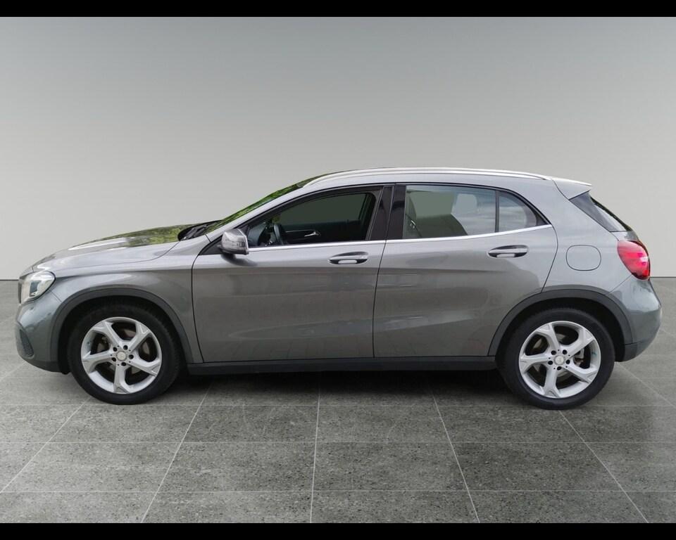 Mercedes GLA 220 220 D Sport 4Matic 7G-DCT