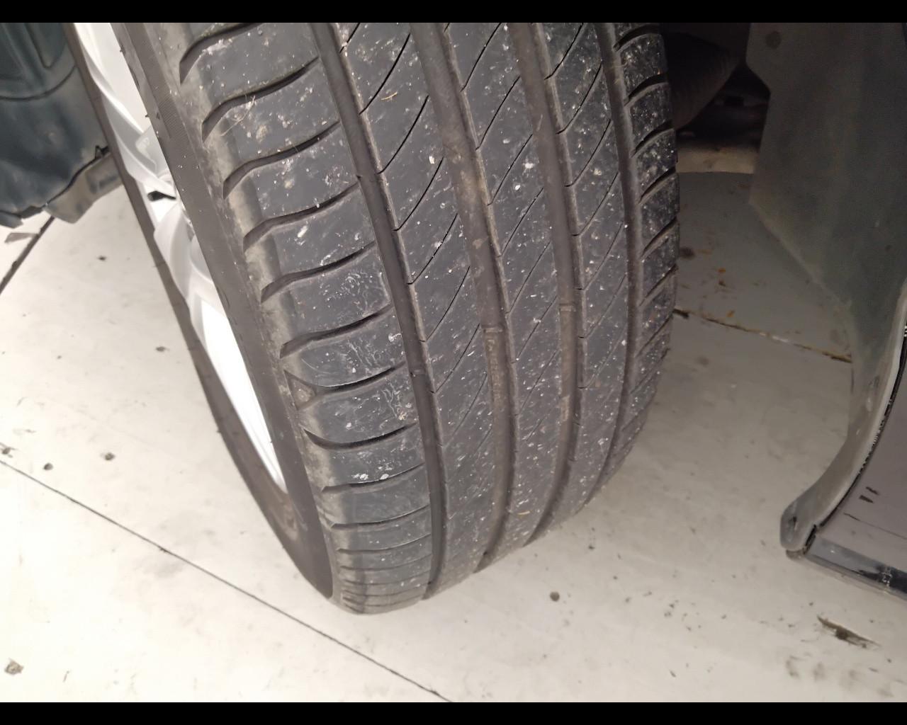 VOLKSWAGEN Golf VII 2017 5p - Golf 5p 1.6 tdi Business 115cv dsg