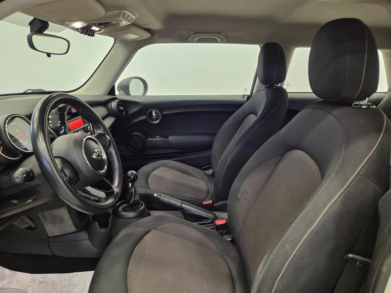 Mini Mini 3 Porte Mini 3p 1.5 One First 75cv - NEOPATENTATI