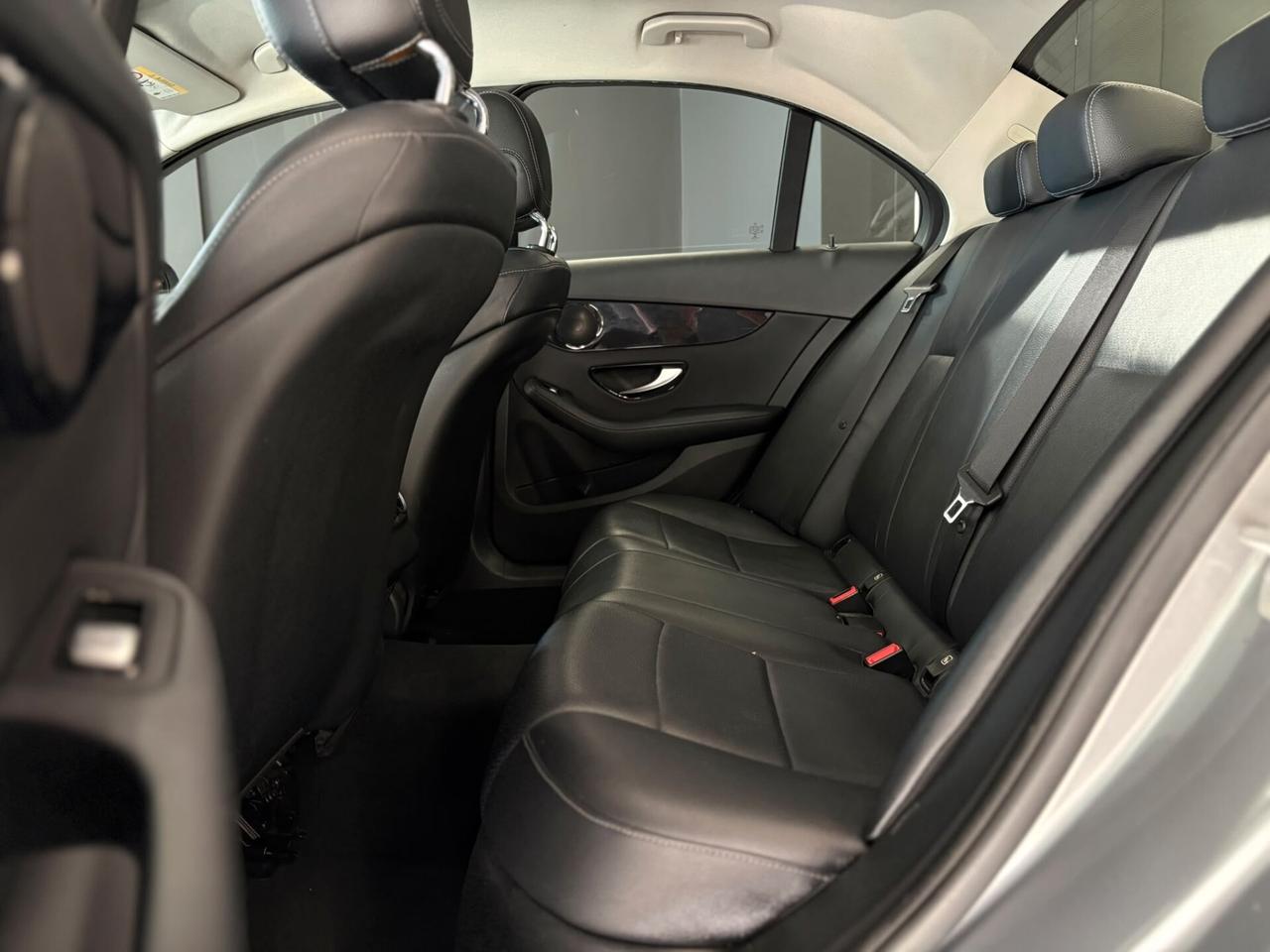 Mercedes-benz C 200 d Auto Premium