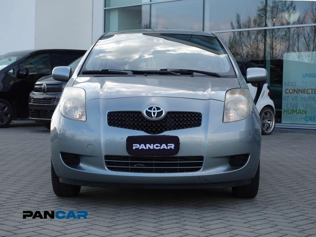 Toyota Yaris 1.0 5 porte Sol