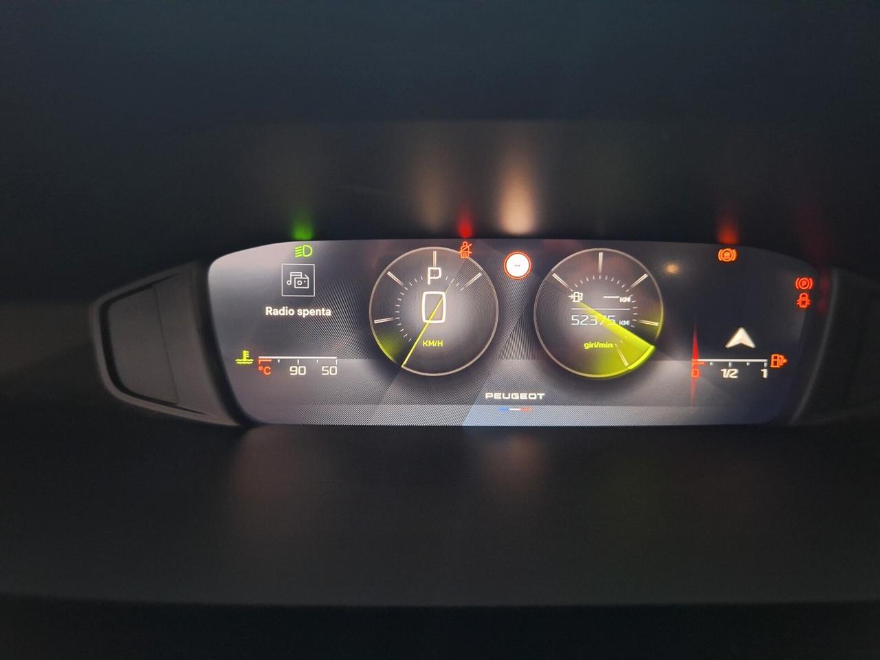 Peugeot 308 ALLURE PACK 1.5 HDi 130cv EAT8 NAV+RETROCAM. - 2023