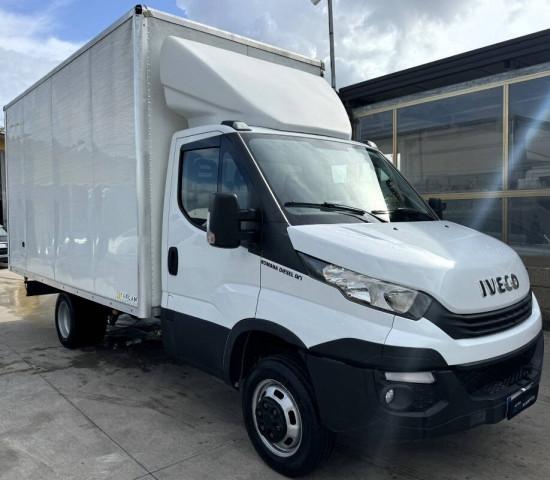 Iveco Daily 35 C14 3750 cab. E6