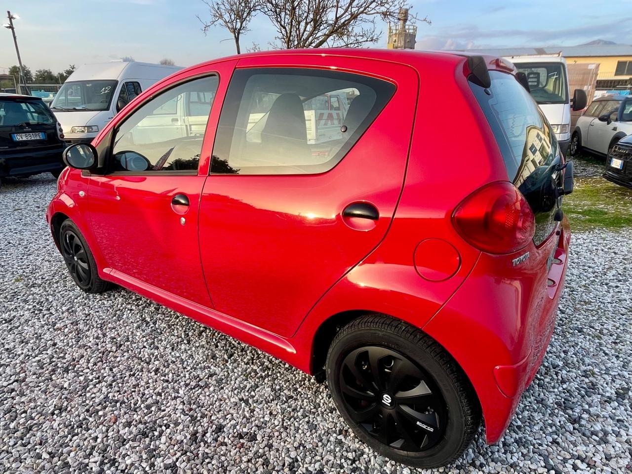 Toyota Aygo 1.0 12V VVT-i 5 porte Sound