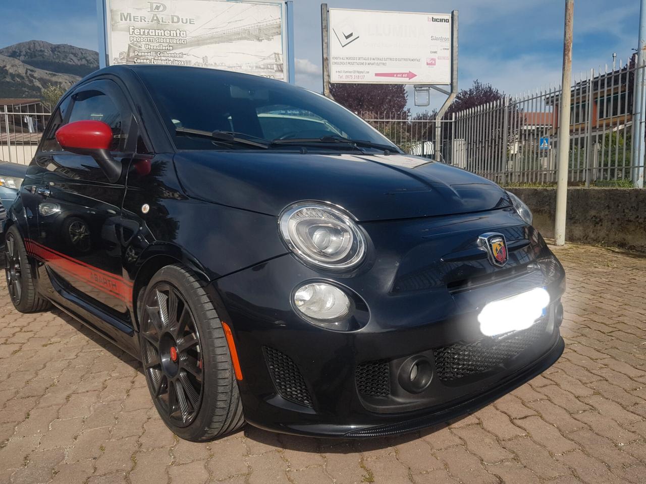 Abarth 500 1.4 Turbo T-Jet Custom