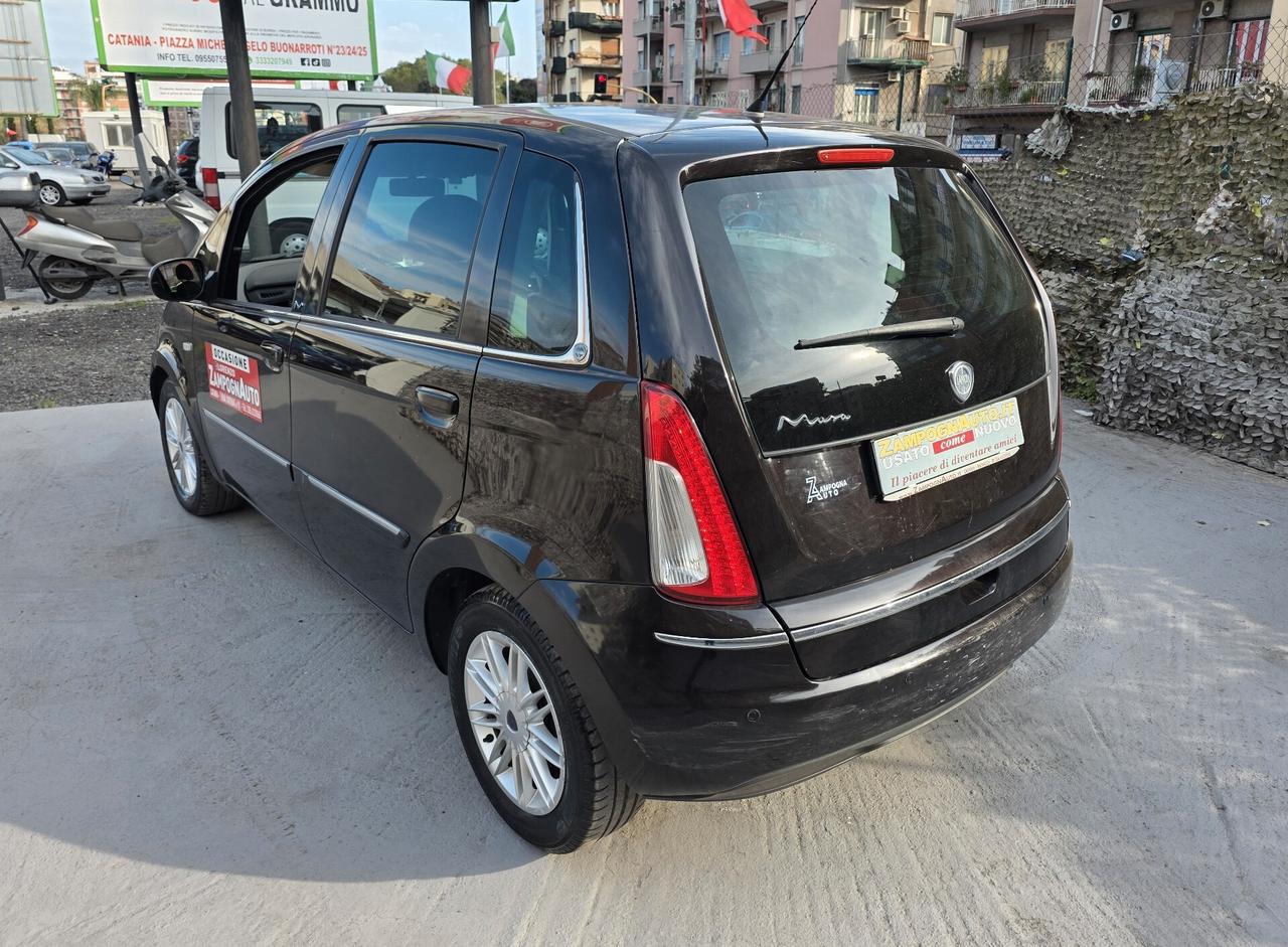 Lancia MUSA 1.3 Mjt 95CV Platinum X NEOPATENTATO ZAMPOGNAUTO CT