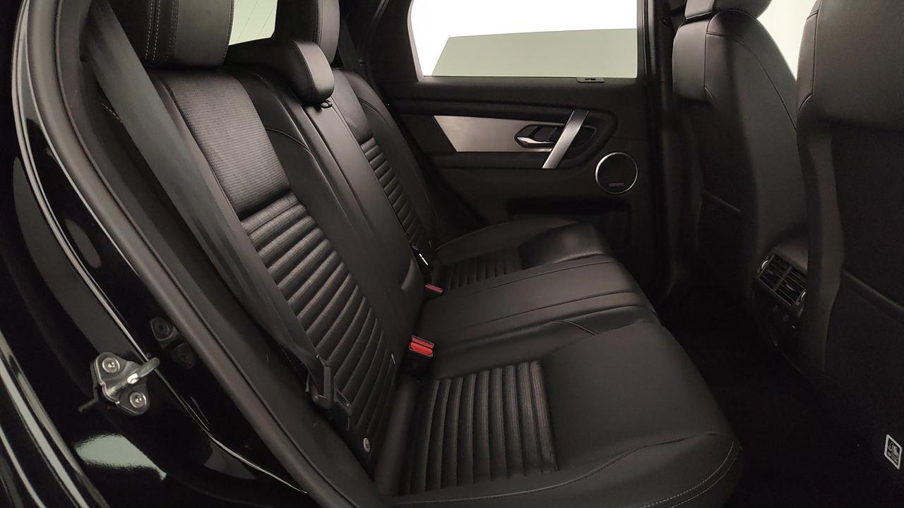 LAND ROVER Discovery Sport 2.0d td4 mhev Dynamic SE
