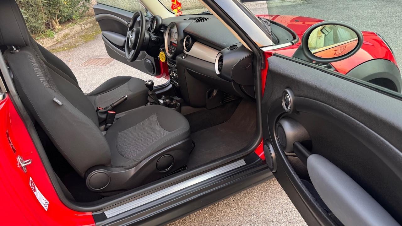 Mini Cooper Coupe 1.6 oane Adatta a Neo patentati