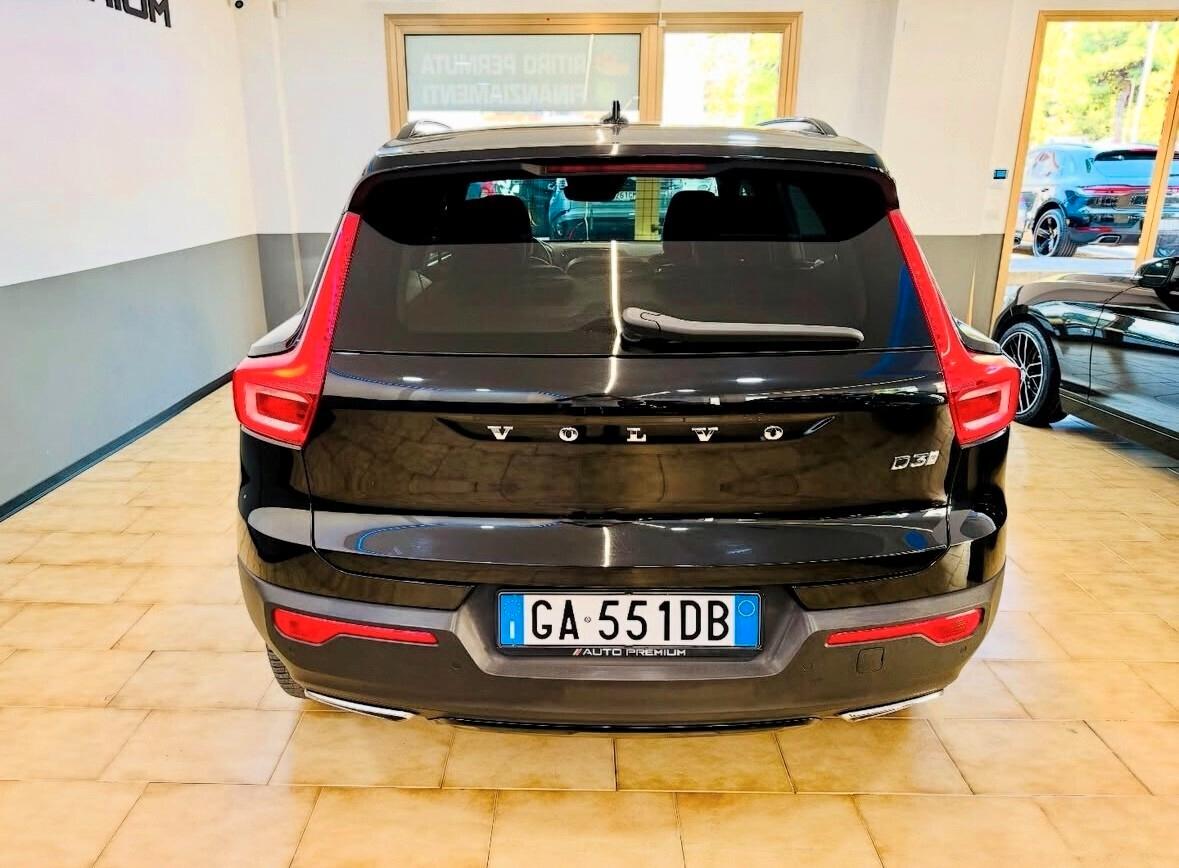 Volvo XC40 D3 R-design - R.Cam - CarPlay