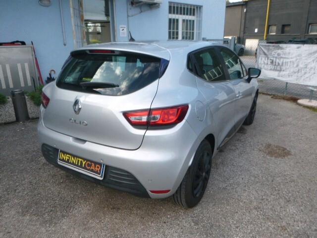 Renault Clio 1.2 75CV 5 porte Life NEOPATENTATI